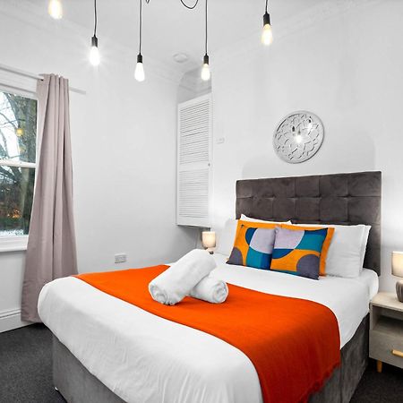 Luxury Apartment - Wolverhampton - Netflix - Smart Tv - Fast Wifi - 7Apc Екстер'єр фото